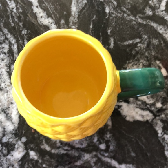 PINEAPPLE MUG - Picture 3 of 5